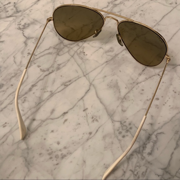 Ray Ban aviators with brown lenses - Picture 3 of 3